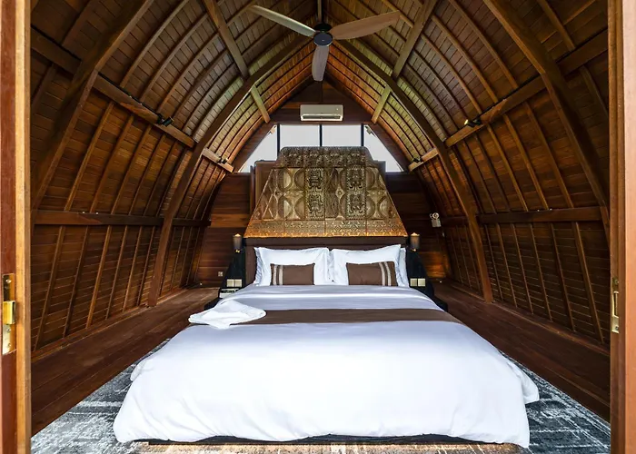 The Mahaloka 4* Uluwatu (Bali)
